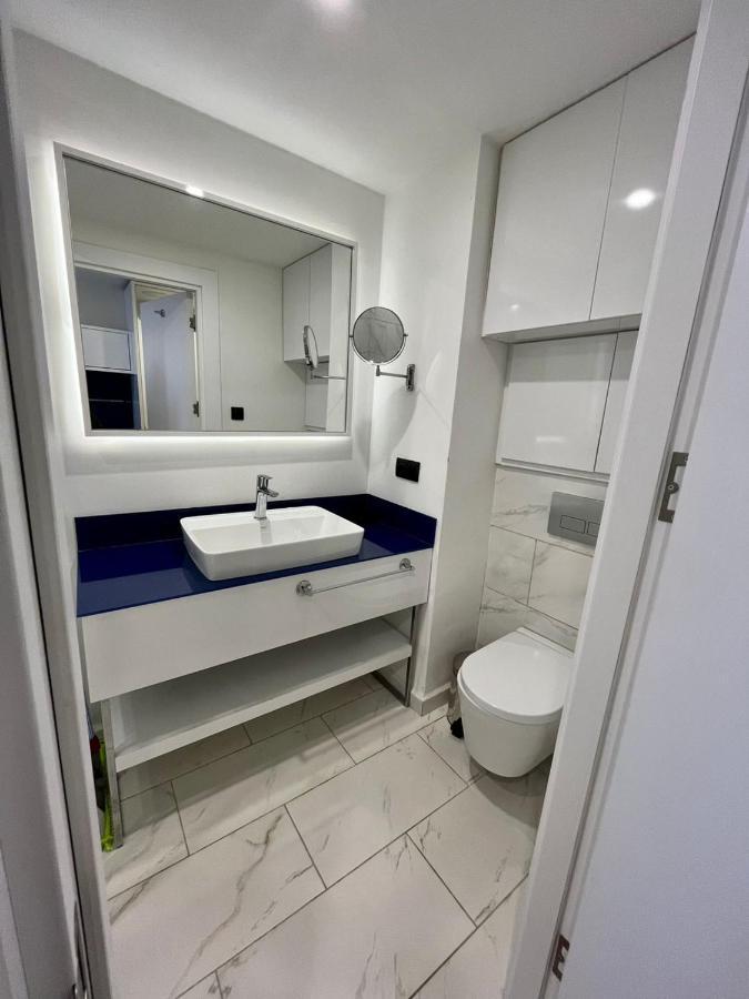 Batumi City Aparthotel Esterno foto